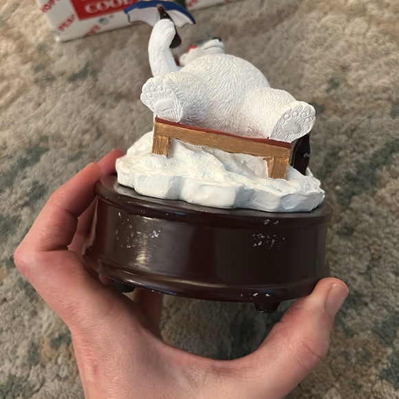 VTG House of Lloyd Christmas Around the World Coca Cola Cool Break Musical 1997 - Picture 5 of 10